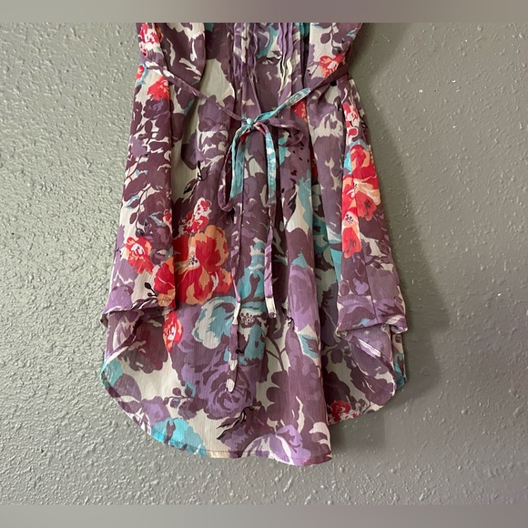 American Rag Sheer Tie Back Racer Back Purple Floral Print Blouse Size M - Picture 9 of 11